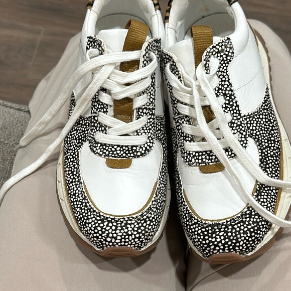 Madewell White and Brown Sneakers with Sporty Design - Picture 6 of 8